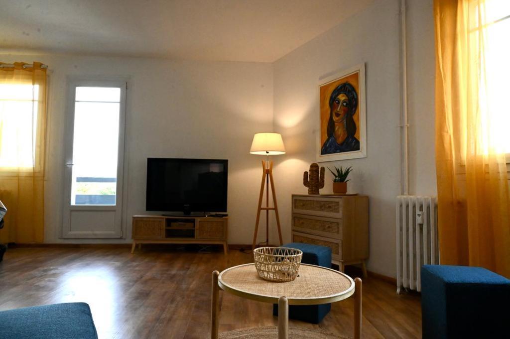 Grand Appartement Cosy-Hyper Centre-Place Verdun Tarbes Exteriér fotografie